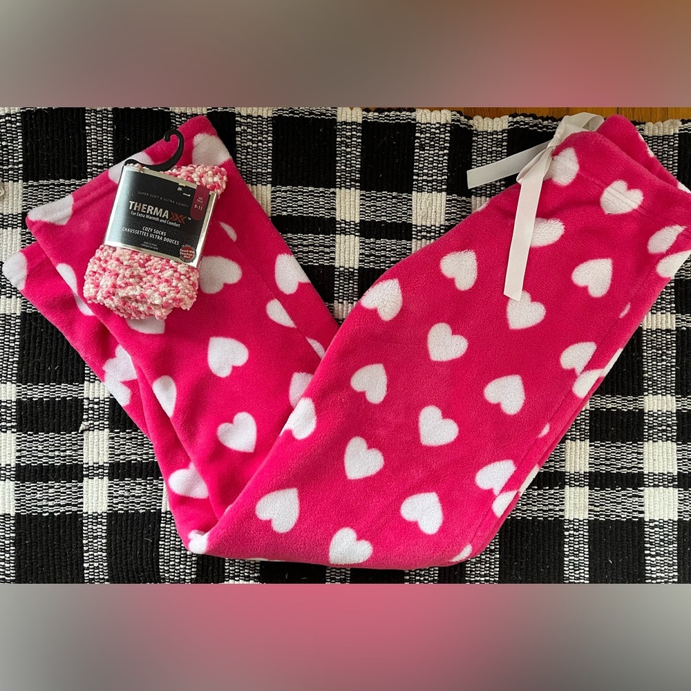 Pink with White Hearts Lounge Set